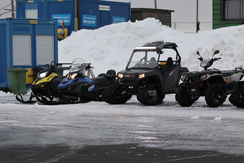 Polaris RZR telasarjalla vuokraus